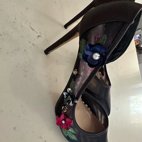 Betsey Johnson Black Floral Heels - Picture 6 of 6